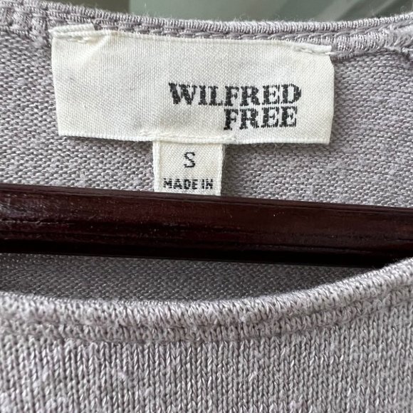 Aritzia Wilfred Free knit long sleeve top - Picture 3 of 7